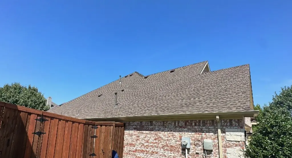 Completed roof replacement project in Riverside